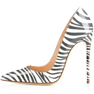 The Ferago Zendaya Pumps 1