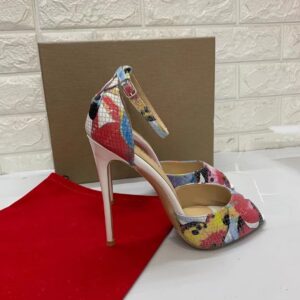 dorisfstyles01_1624454176639