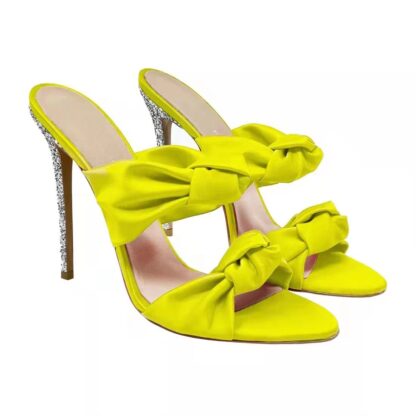 The Ferago Wren Mules