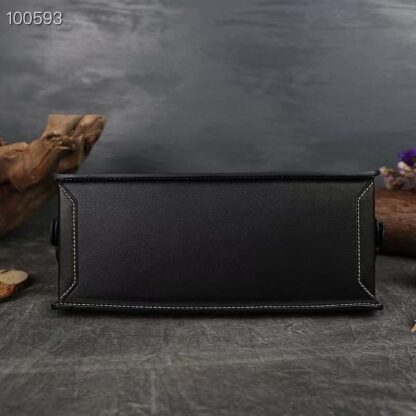 Aideen Rectangular Shaped Bag - Image 4