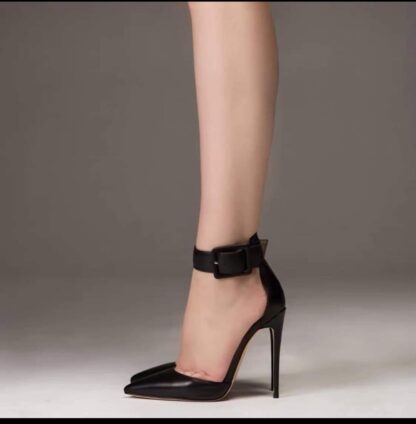 The Ferago Anita Pumps - Image 10
