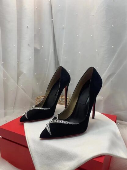 The Ferago Aqua Pumps - Image 4